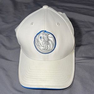 Dallas Mavericks NBA Fitted Baseball Hat Med/Lrg